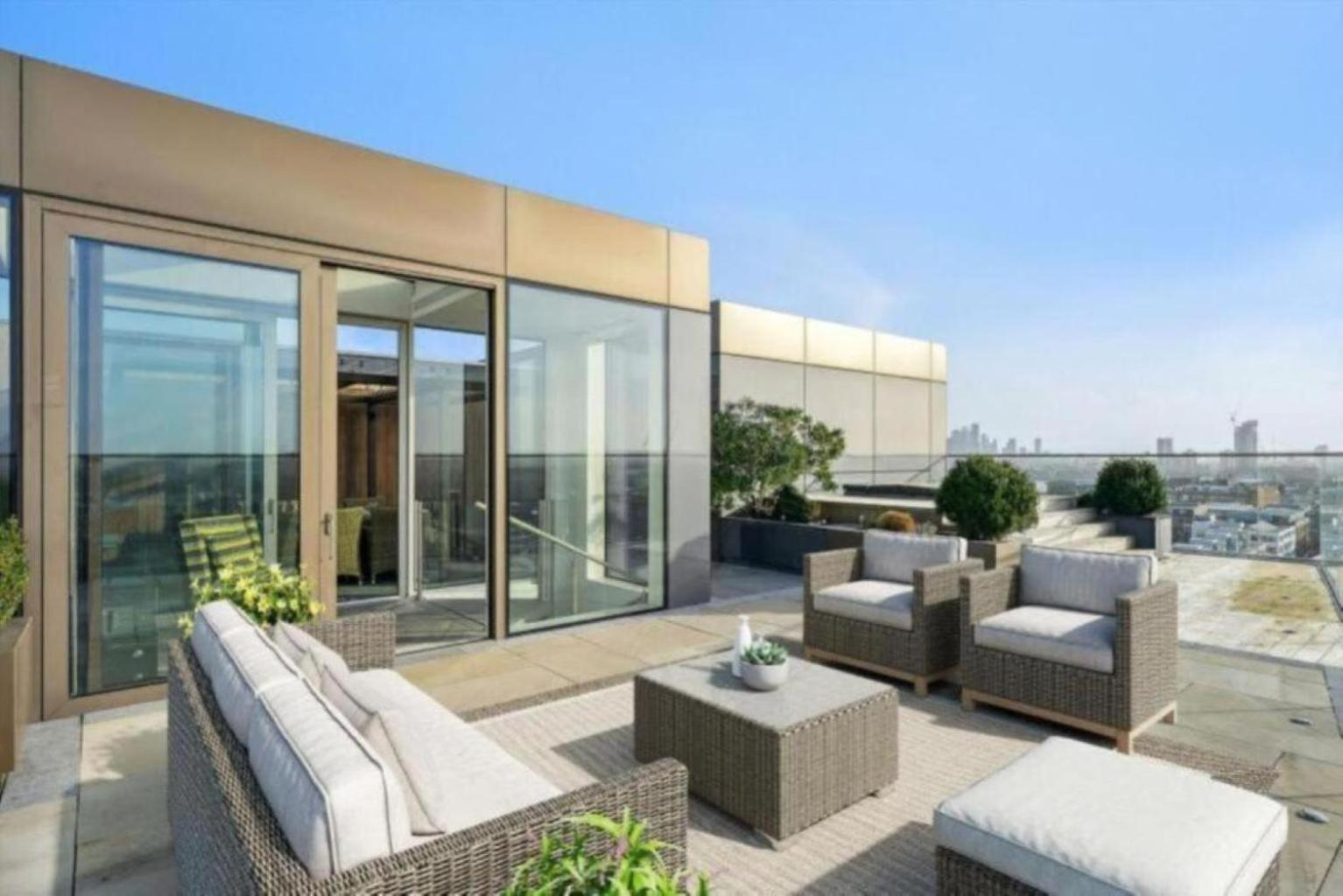 5 Million Pound Luxury Penthouse Tower Bridge Sleeps 8 Private Jacuzzi Appartamento *